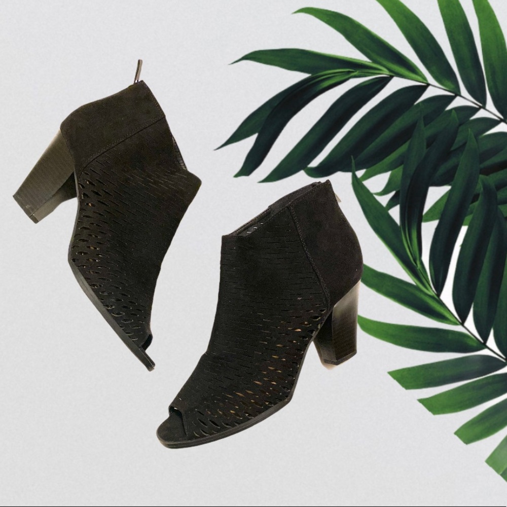 CL by Laundry Peep Toe Ankle Booties